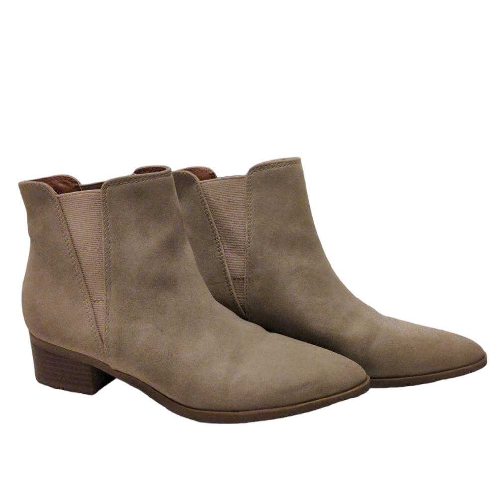 Suede booties